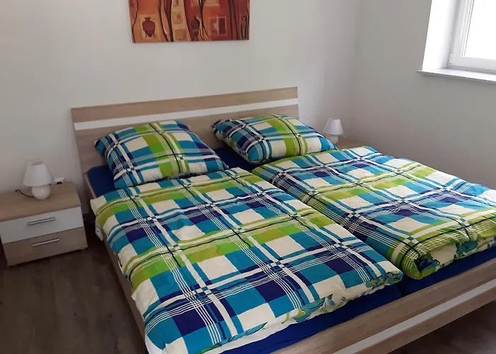 Poeoel Am Nationalpark Eifel Schleiden